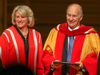 Aga Khan receives honorary degree at University of Calgary ceremony | Calgary Sun