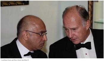 Lord Rumi Verjee and His Highness Prince Karim Aga Khan IV in conversation. (Image from the Ismailimail Archives)