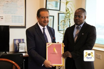 Kampala, Uganda. April 23, 2025: Buganda's Minister Israel Kazibwe Kitooke delivers the Kabaka's tribute and message to Amin Mawji OBE, AKDN Representative in Uganda. Image credit: Buganda UK