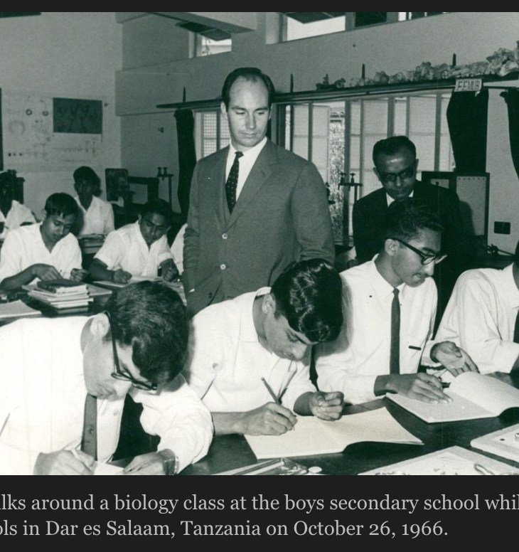 The Aga Khan walks around a biology class at the boys secondary school while visiting the five Ismaili-run schools in Dar es Salaam, Tanzania on October 26, 1966.